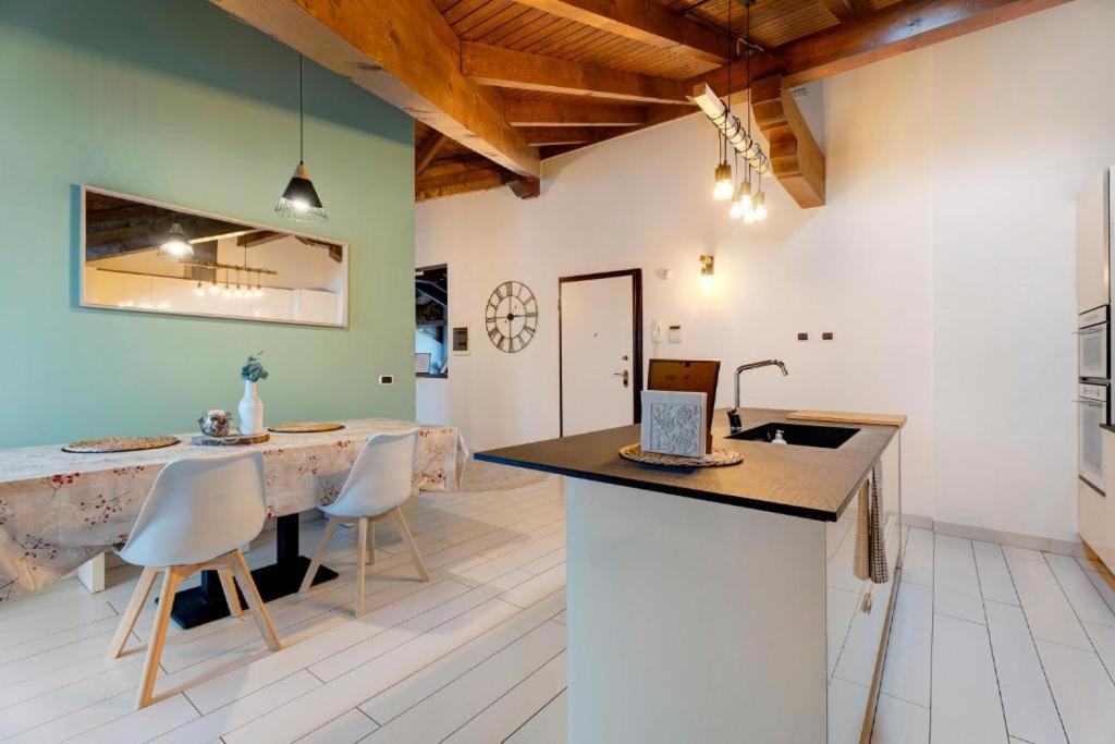 Appartamento Open Space Ferno Exterior foto